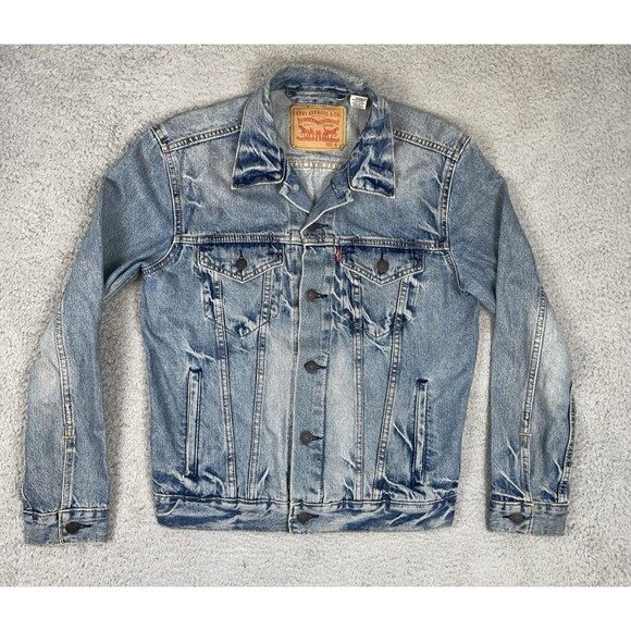 Levis Denim Jean Trucker Jacket Mens Small Blue Fade Wear Pattern - Picture 1 of 8